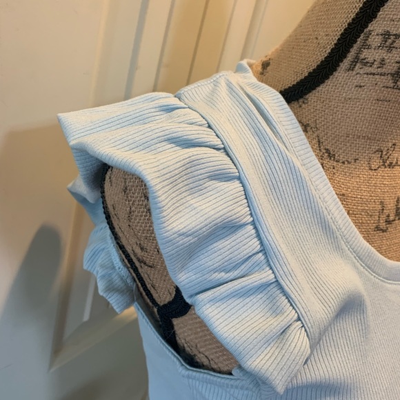 Flutter sleeve ribbed knit tee - Picture 4 of 6